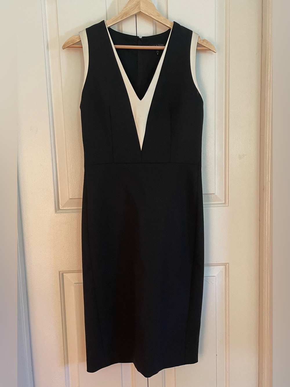 Rag & Bone Black & Ivory Sleeveless Wool Blend Dress with V-Neck Inset Size 4